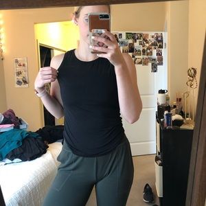 Lululemon open back tank top